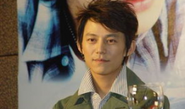 何炅演过的电视剧,从综艺主持到荧幕魅力，一部剧见证的成长之路